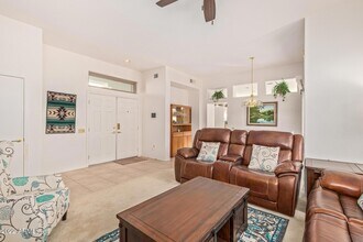 14113 W Robertson Dr in Sun City West, AZ - Foto de edificio - Building Photo