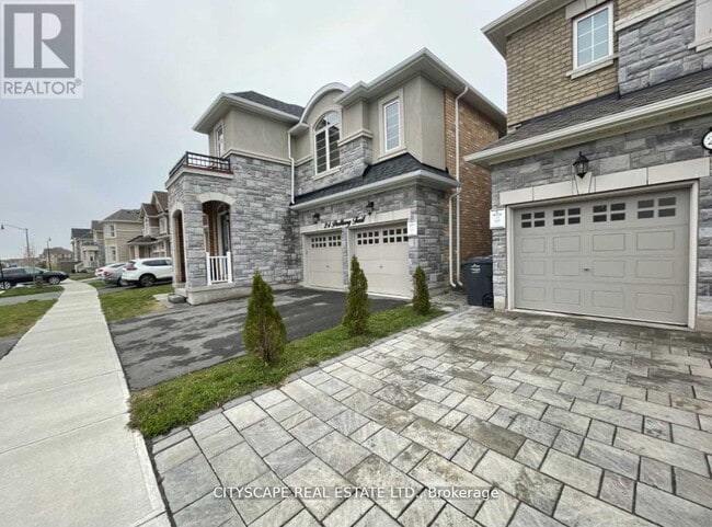 property at 26 Padbury Trl