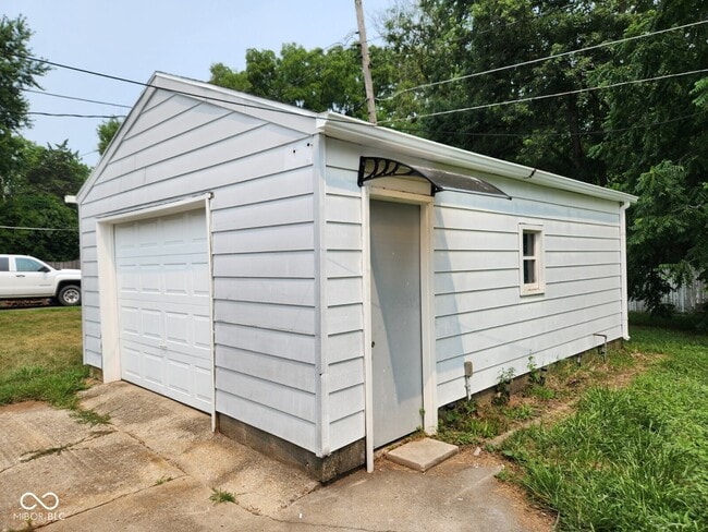 property at 1902 E 38th St
