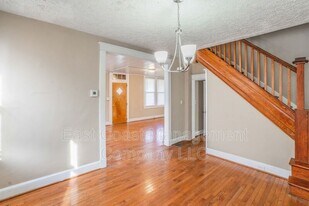 4809 Arabia Ave in Baltimore, MD - Building Photo