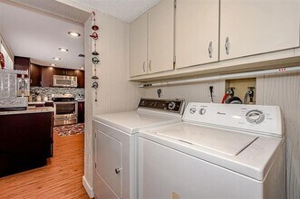 625 Oaks Dr in Pompano Beach, FL - Building Photo - Building Photo