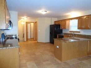 2109 Olde Mill Rd in Plainfield, IL - Building Photo - Building Photo