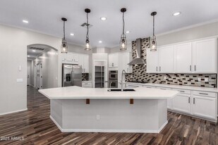 3433 E Bluebird Pl in Chandler, AZ - Building Photo