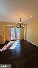 709 Pine Drift Dr in Odenton, MD - Foto de edificio - Building Photo