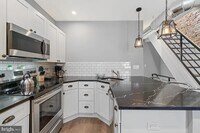 2527 N Front St - 14