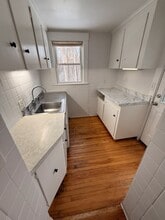 136 West St in Clinton, MA - Foto de edificio - Building Photo