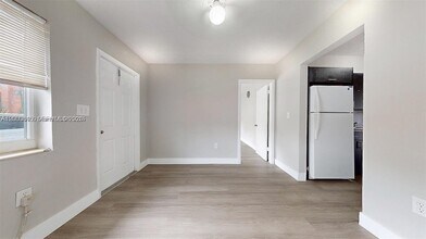 891 SW 5th St in Miami, FL - Building Photo - Building Photo