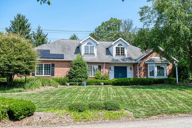 1421 Eaton Dr in Oakmont, PA - Building Photo - Building Photo