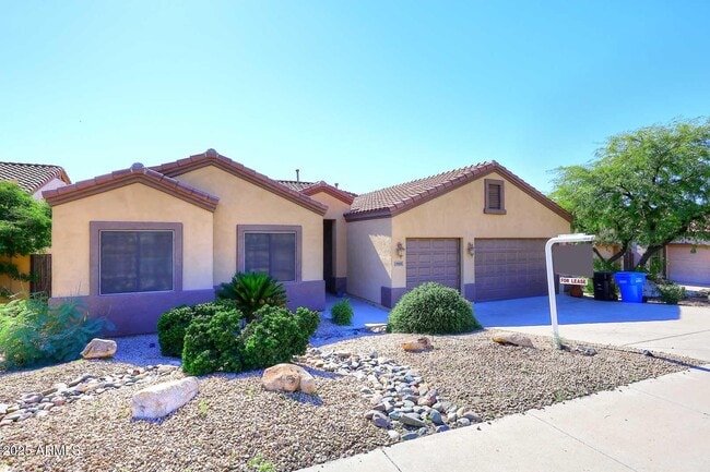 2007 E Topeka Dr in Phoenix, AZ - Building Photo - Building Photo