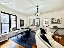 135 E 63rd St in New York, NY - Building Photo