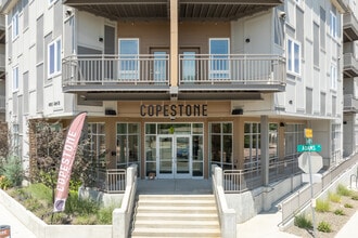 Copestone Apartments in Garden City, ID - Foto de edificio - Building Photo