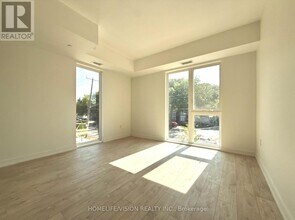 168 Clonmore Dr in Toronto, ON - Building Photo - Building Photo