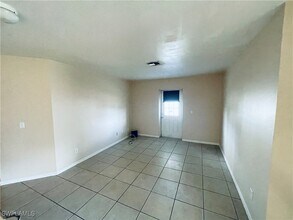 4566 Golfview Blvd in Lehigh Acres, FL - Building Photo - Building Photo