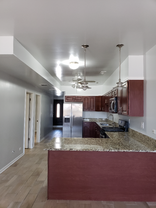 property at 1611 S Wood St