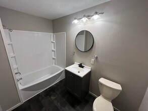 2433 Morton St in Anderson, IN - Building Photo - Building Photo