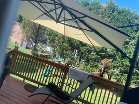 249 19th Ave SE in Hickory, NC - Building Photo