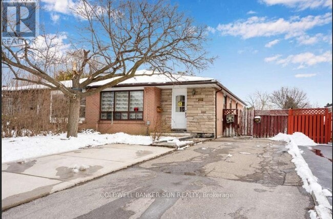 property at 46 Flamingo Crescent