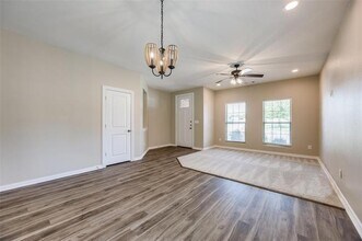 1501 Fairway Dr in Sherman, TX - Building Photo - Building Photo