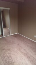 7550 N 12th St-Unit -UNIT 229 in Phoenix, AZ - Building Photo - Building Photo