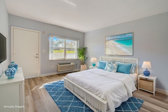 Boutique Apts // Bayside Apts LLC in Miami, FL - Building Photo - Building Photo