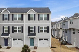 1104 Brimstone Wy in Durham, NC - Building Photo