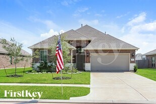 6211 Kolle Dr in Rosenberg, TX - Building Photo