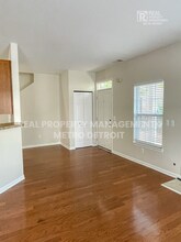 17699 Windflower Dr in Southfield, MI - Building Photo - Building Photo