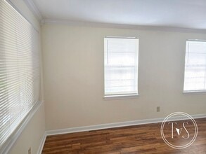 816 W 48th St in Savannah, GA - Building Photo - Building Photo