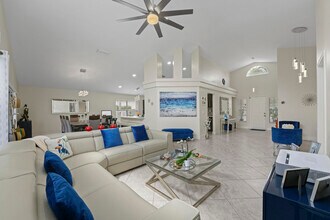 6180 Royal Birkdale Dr in Greenacres, FL - Building Photo - Building Photo