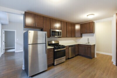 3405 W Fullerton Ave in Chicago, IL - Building Photo