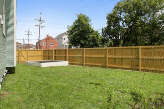 2700 Soniat St in New Orleans, LA - Building Photo - Building Photo