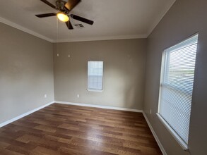 21 SW 23rd St in Oklahoma City, OK - Building Photo - Building Photo