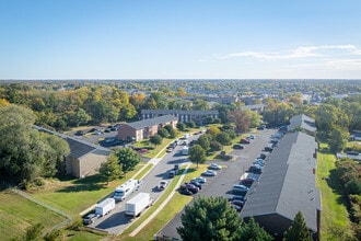 Fairlawn Apartments in Dundalk, MD - Building Photo - Building Photo