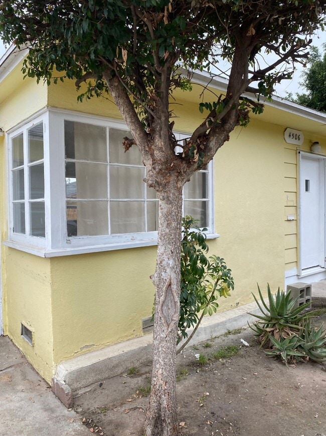property at 4506 Ellenwood Dr