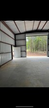 1001 Humbird Dr in Cleveland, TX - Building Photo - Building Photo