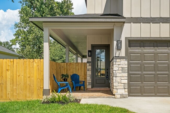 22806 August Leaf Dr in Tomball, TX - Building Photo - Building Photo