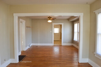 619 Moro St in Manhattan, KS - Building Photo - Building Photo