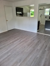 218 Morning Dr in Harriman, TN - Building Photo - Building Photo