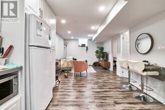 42 Reed Dr in Ajax, ON - Building Photo - Building Photo