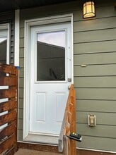 10509-10122 122 Ave NW in Edmonton, AB - Building Photo - Building Photo