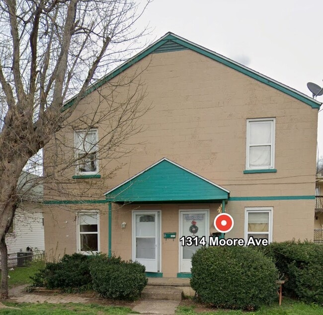 property at 1314 Moore Ave