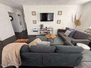 2813 College St in Jacksonville, FL - Building Photo - Building Photo