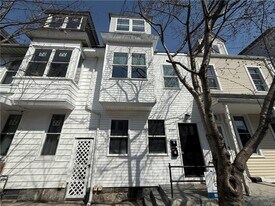 1107 Lehigh St in Easton, PA - Building Photo