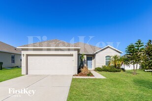 6151 Forest Ridge Way in Winter Haven, FL - Building Photo