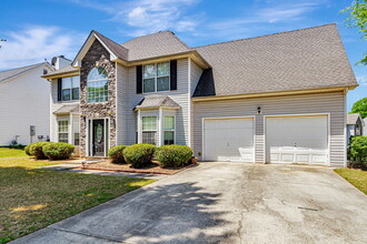 1546 Mine Run in Hampton, GA - Foto de edificio - Building Photo