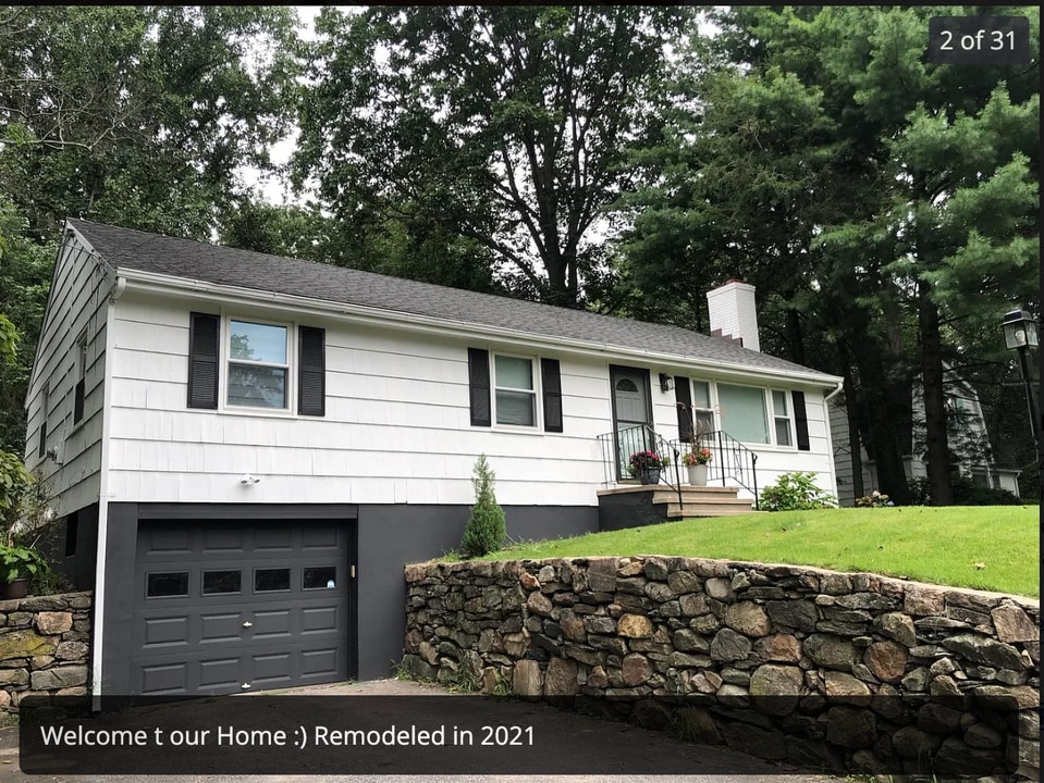 128 West Ave in Darien, CT - Building Photo