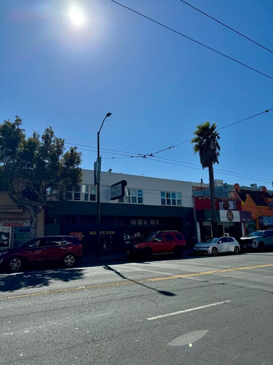4757 Mission St, Unit 1 in San Francisco, CA - Building Photo