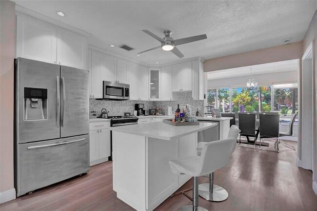 1773 SW 28th Way in Fort Lauderdale, FL - Building Photo - Building Photo