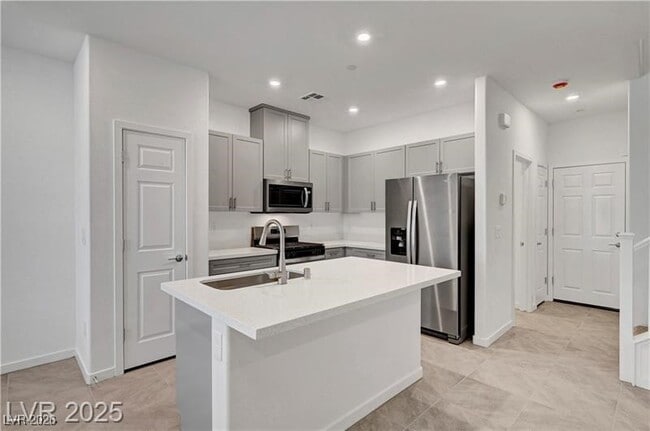 property at 1175 Heliodor Ave