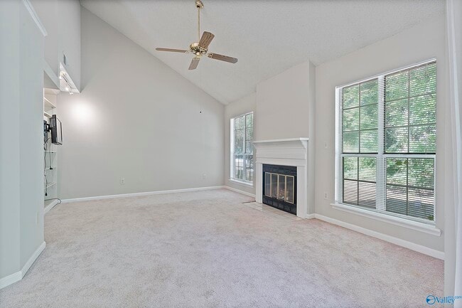 136 Stone Meadow Ln in Madison, AL - Building Photo - Building Photo